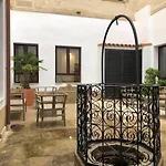 Lägenhet Al-qazeres Luxury La Concepcion Caces