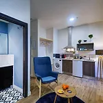 Al-qazeres Luxury La Concepción * Caces