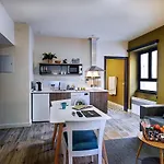 Al-qazeres Luxury La Concepción Apartamento Caces
