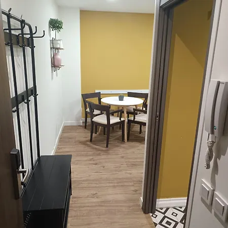 Al-qazeres Luxury La Concepcion Apartment Caceres
