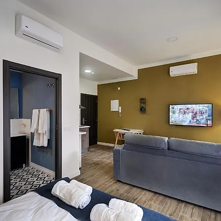 Al-qazeres Luxury La Concepcion شقة *