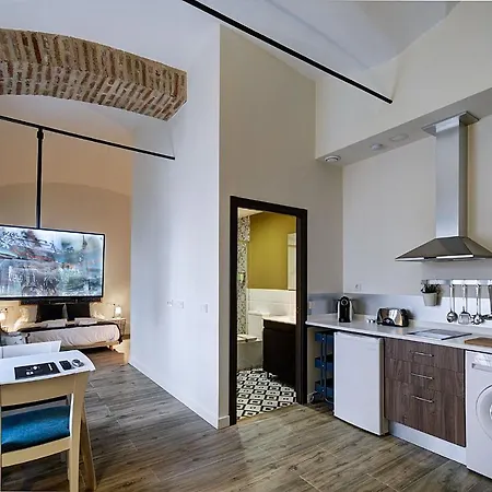 Al-qazeres Luxury La Concepcion *