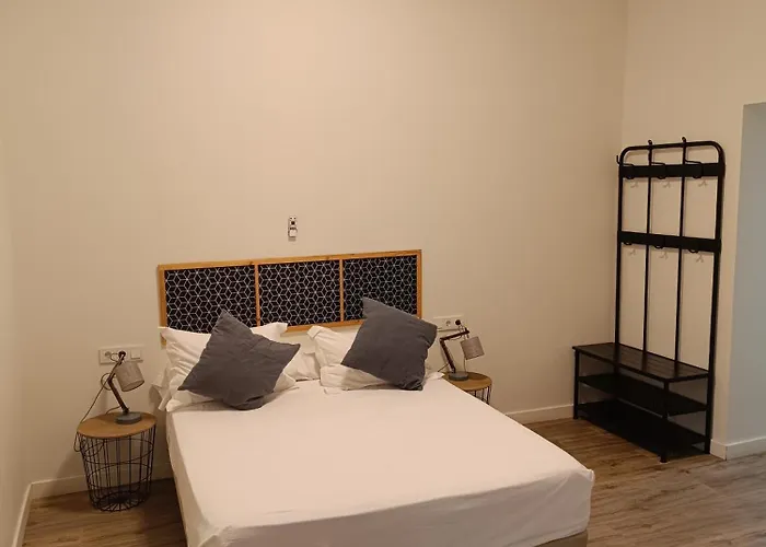 Appartement Al-qazeres Luxury La Concepcion Caces