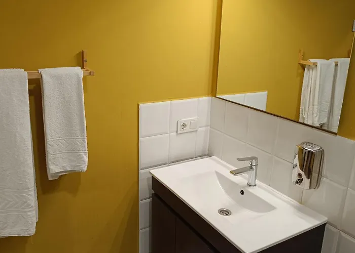 Al-qazeres Luxury La Concepcion Caces